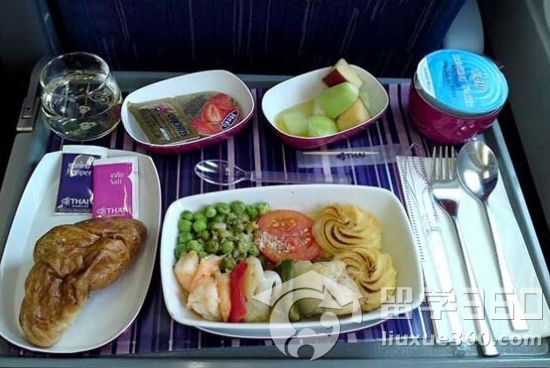 盘点各大国际航空公司的精美餐食 - 生活琐事 