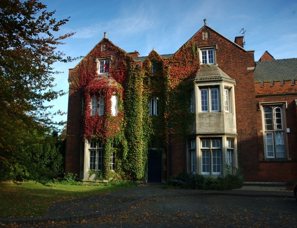 英国留学格罗斯泰斯特主教大学介绍