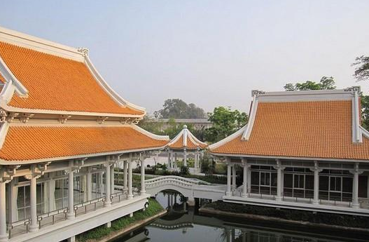 泰国东方大学的学费多少钱 - 留学360专题热搜