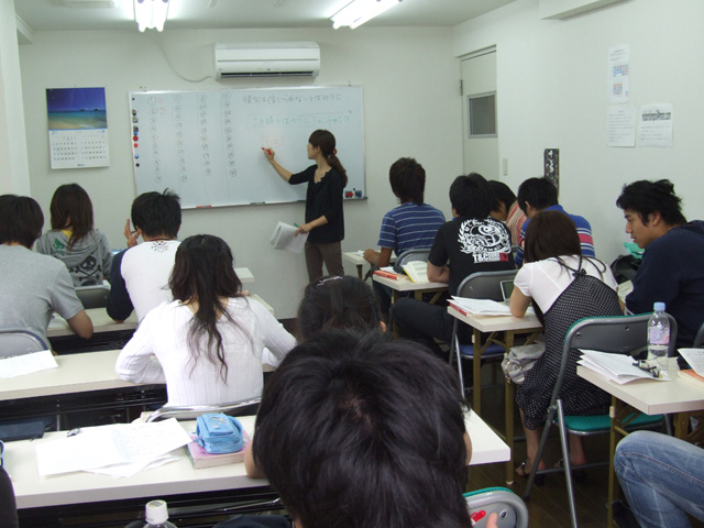 日本留学一年大概多少钱 - 留学360专题热搜