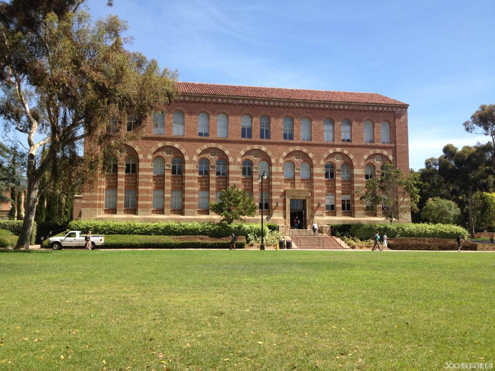 加州大学洛杉矶分校 UCLA --- 求真本科申请，带你迈入名校大门