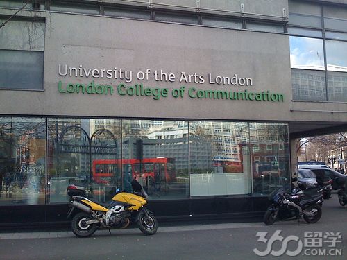 伦敦艺术大学与利兹大学哪个好