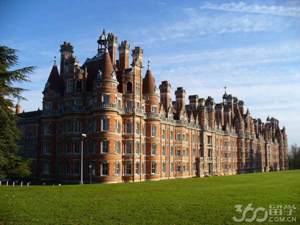 2017年卡迪夫大学与伦敦大学皇家霍洛威学院哪个好