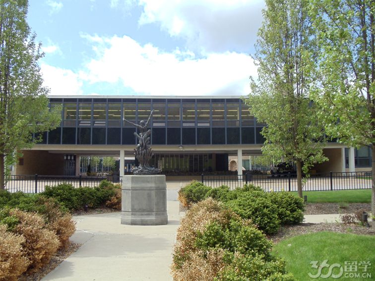 美国劳伦斯伍德米尔学校设施 美国劳伦斯伍德米尔学校设施
