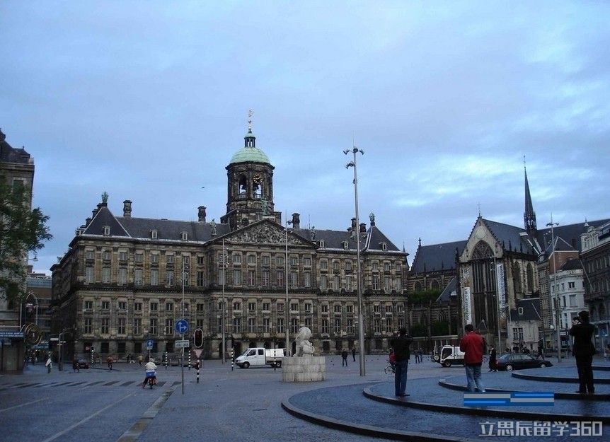 荷兰阿姆斯特丹大学办校规模怎么样