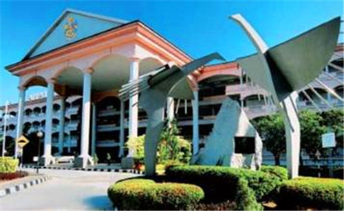 双威大学与马来西亚理工大学哪个好