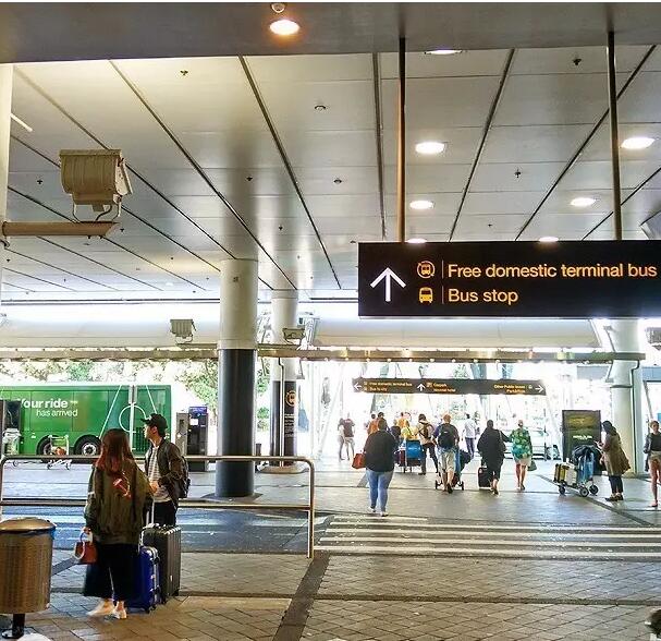 新西兰留学如何转接机?在奥克兰国际机场接机