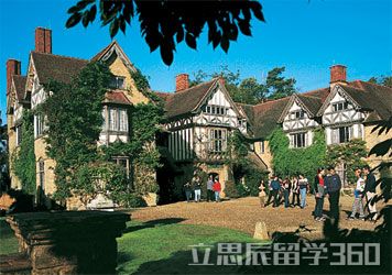 1900年英国经济_英国伦敦政治经济学院住宿及交通